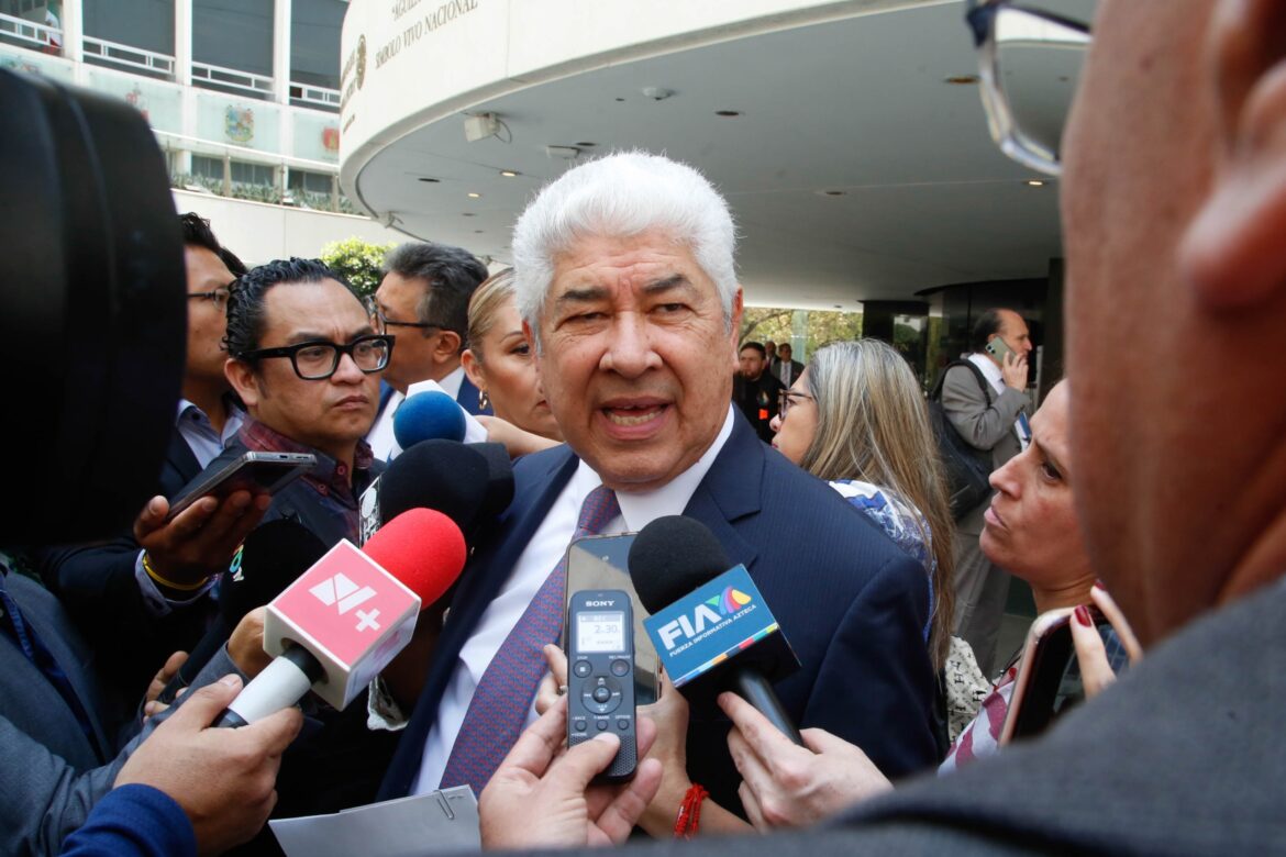 Francisco Ramírez Acuña, senador por Jalisco